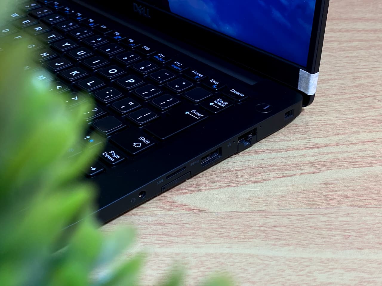 LAPTOP DELL LATITUDE 7390